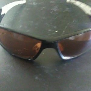 PUGS L6 1603 sunglasses